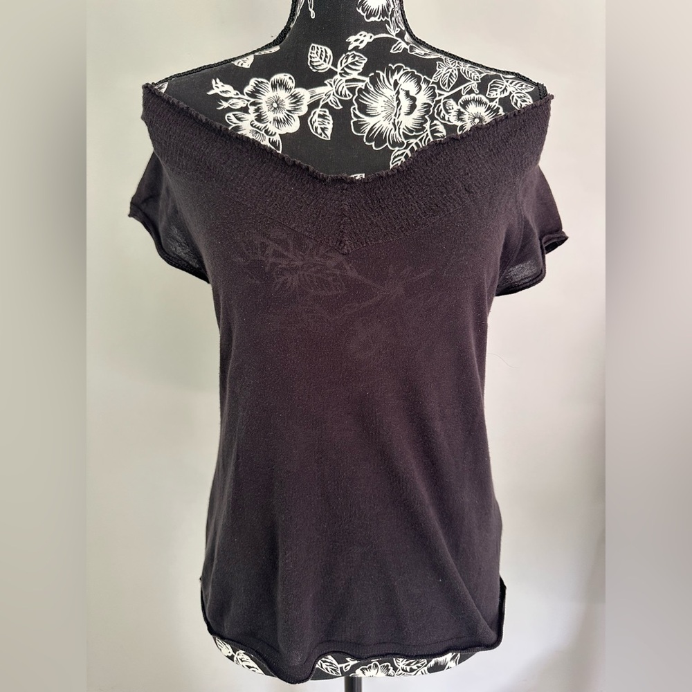 Vintage DKNY black off the shoulder summer top
